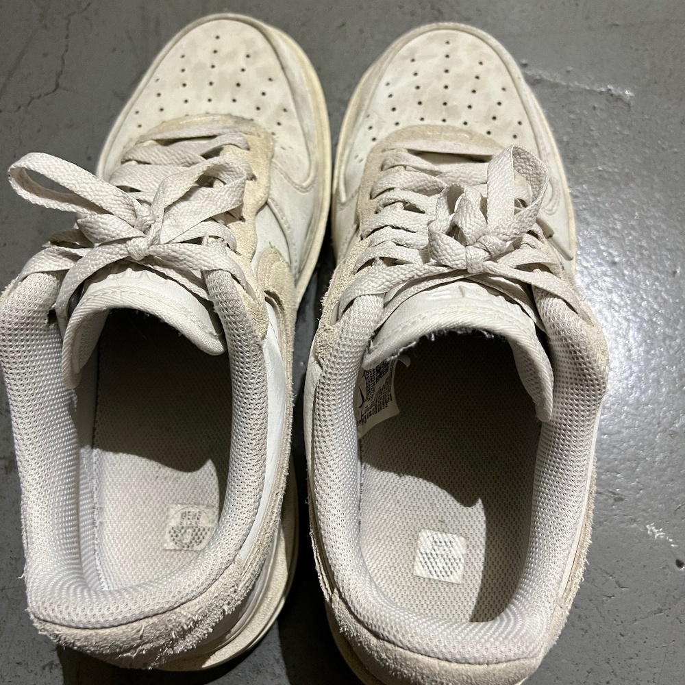 Nike Air Force 1 Men size 9